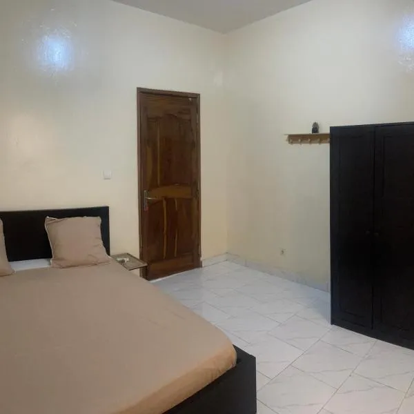 Appartement mbour Saly, hotel in Mbour