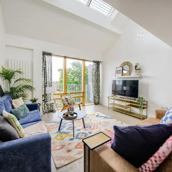 4BR Coventry l Sleeps 10 l Close to Uni, hotel u gradu Koventri