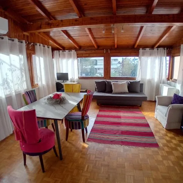 SUNNY APARTMENT NORTHERN ATHENS – hotel w Atenach