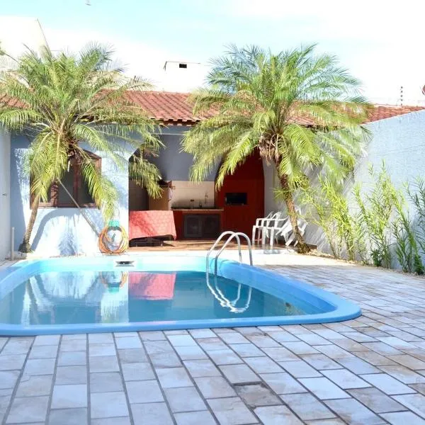 INTEIRO com 3 SUITES E PISCINA, hotel a Foz do Iguaçu