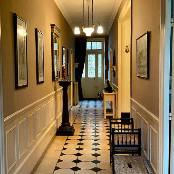 La Belle Epoque, Hotel in Époisses