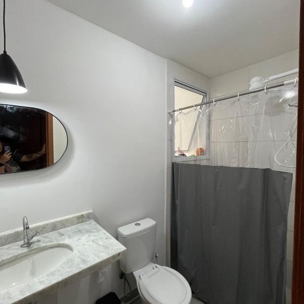 Apartamento 300 metros praia das Toninhas - Foto 3