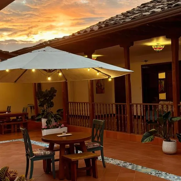Hotel Colonial Andino - Parque principal de Pitalito, hotel v destinaci Pitalito