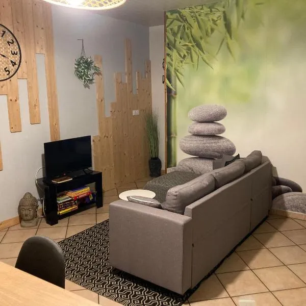 Olivine , Chaleureuse & cocooning, hotel in Bogny Sur Meuse