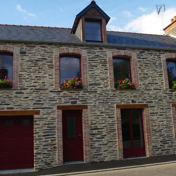 Gîte Des Hirondelles, hotel in Pipriac