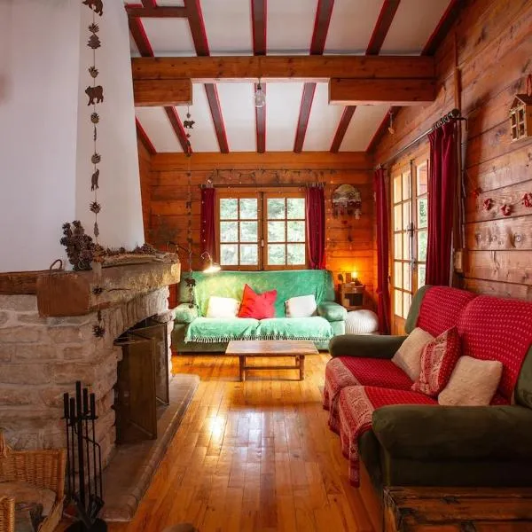 Charmant Chalet Cosy au Cœur du Vercors, hotel in Rencurel
