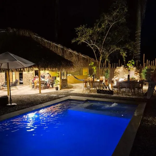 Fm Luxury villa Arquitectura tipo yakarta con Playa artificial y Cinema al aire libre, hotell sihtkohas Melgar