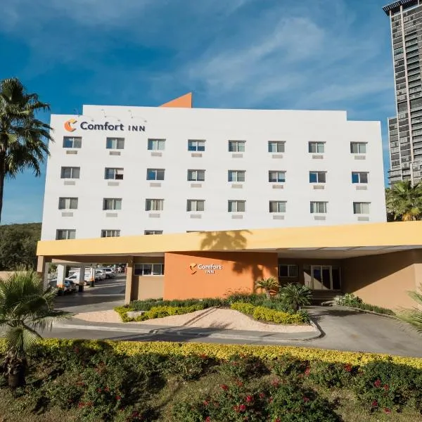 Comfort Inn Monterrey Valle, hotel v destinaci Monterrey