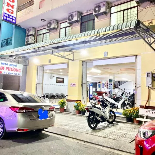 NHÀ NGHỈ NAM PHƯƠNG, hotel in Ha Tien