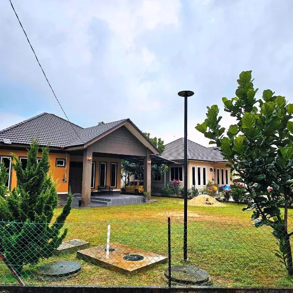 Homestay Rumah Tengok Jelawat Bachok, hotel v destinaci Bachok