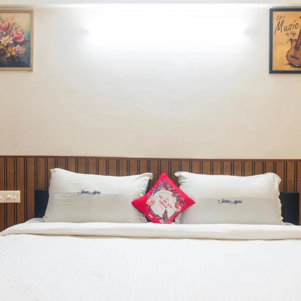 Stella Marries Airpot Lounge, hotel v destinaci Nedumbassery