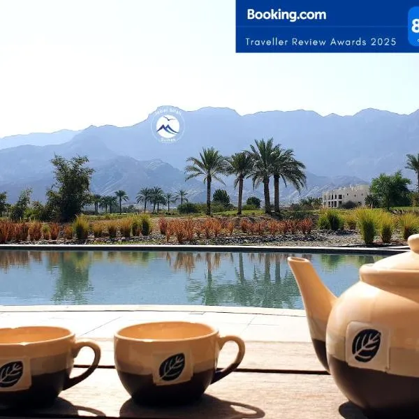 Jebel Sifah Suites, hotel v destinaci As Sifah
