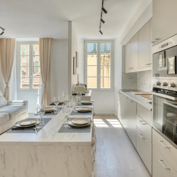 SIDI BRAHIM - Sublime appartement en centre-ville, hotel sa Menton