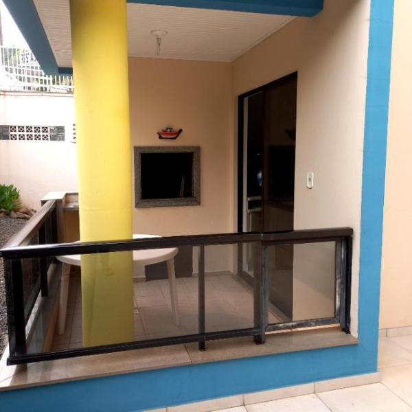 Apartamento bem arejado de 2 quartos