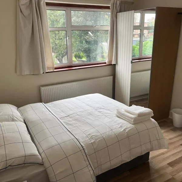 Double room in Wembley, hotel a Londra