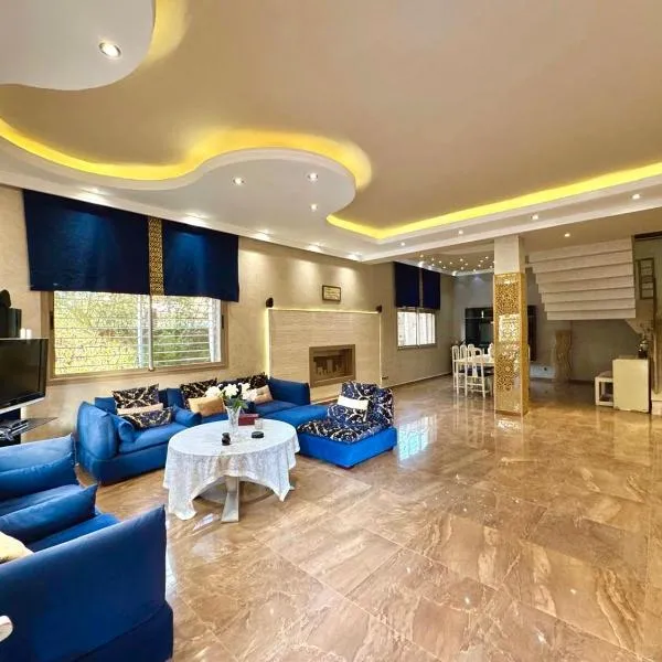 Villa des Ocres - Élégance et Luxe à 15 min du centre !, hotel din Marrakech