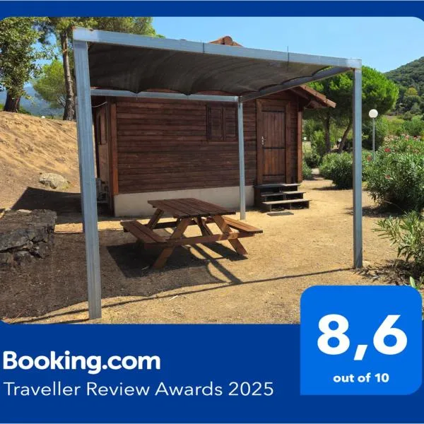 Camping Les Couchants, hotel v destinaci Casaglione