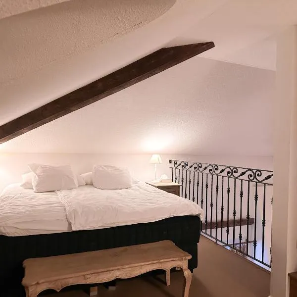 Gardenhouse- yksityinen huoneisto saunalla, hotel v destinaci Sastamala