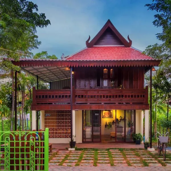 Serene Eco Work & Relax Retreat Rice Field, hotel v Siem Reap