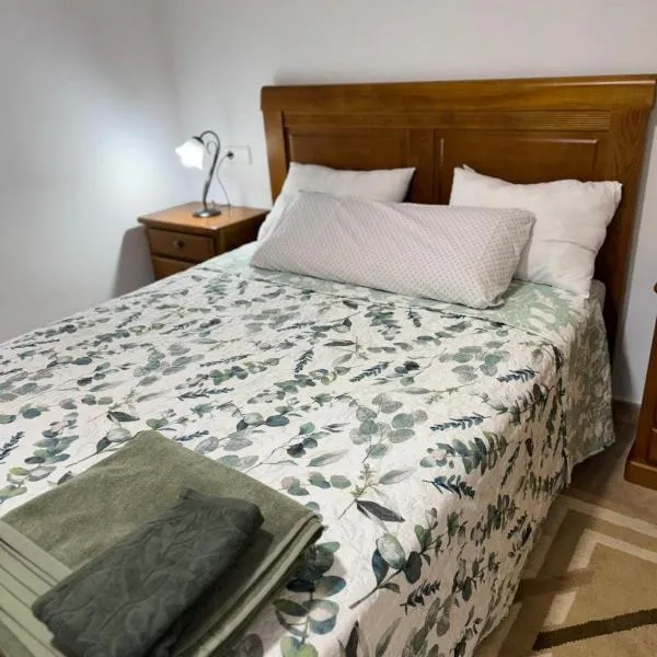 Apartamento en Bogarra, hotel em Bogarra