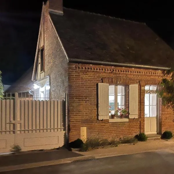La petite maison, hotel in Souvigny-en-Sologne