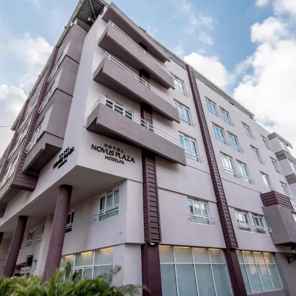 Novus Plaza Hodelpa, hôtel à Saint-Domingue