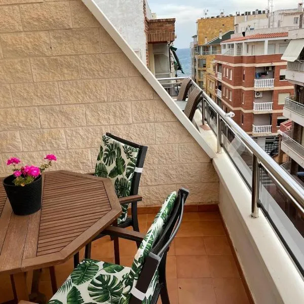 Atico Strandpromenaden, khách sạn ở Torrevieja