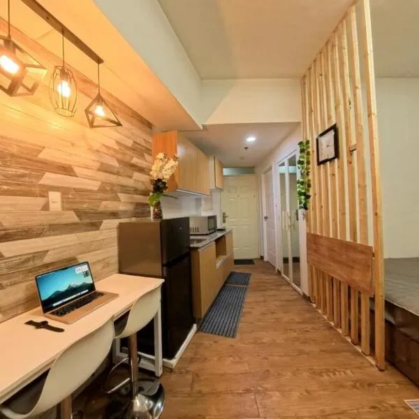 Mactan Cozy Hub Amani Grand, hotel in Lapu Lapu City