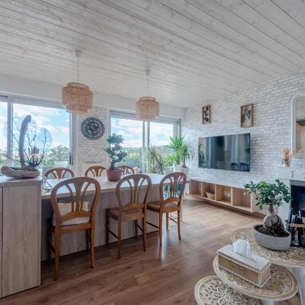 Le Nid Cosy accès direct sur la mer, hotel v destinaci Le Barcarès