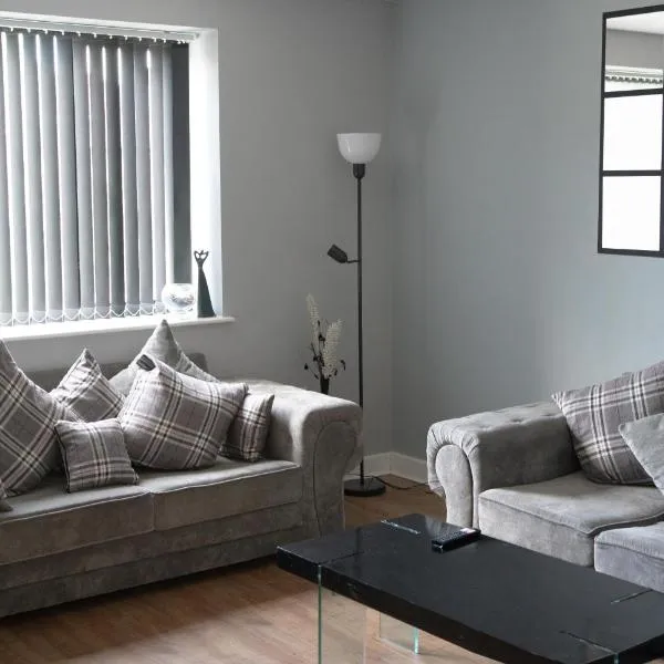 The luxe by Waggoner Aparts 2 Bedroom!, hotel v destinaci Bradford