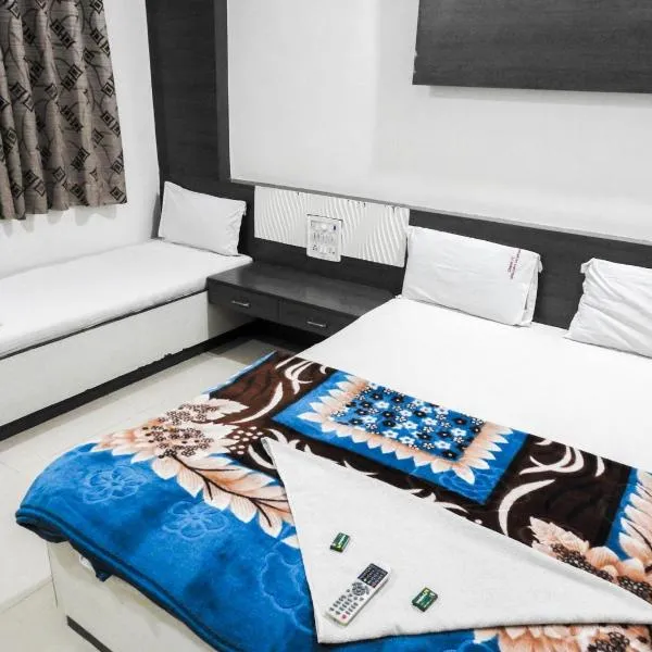 Hotel Shri Sai Darshan, hotel di Shirdi