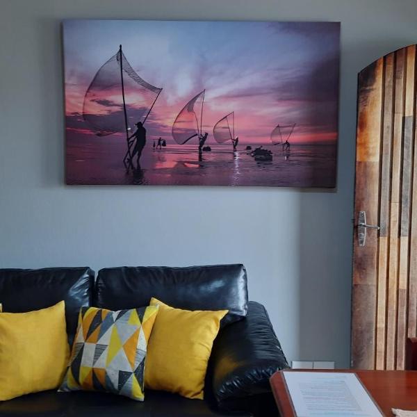 Apartamento 100 metros da praia Perequê-Açu Ubatuba Condomínio Ubamar