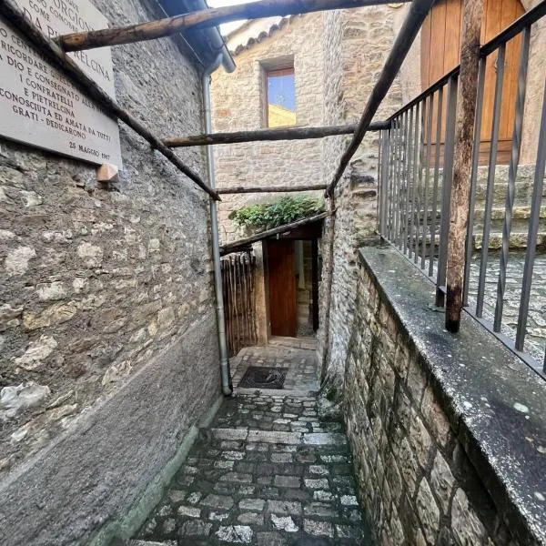 Dimora Forgione B&B - Pietrelcina, hotel v destinácii Pietrelcina
