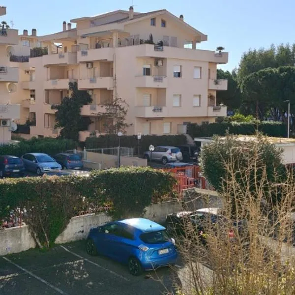 C e G House, hotel in Santa Marinella