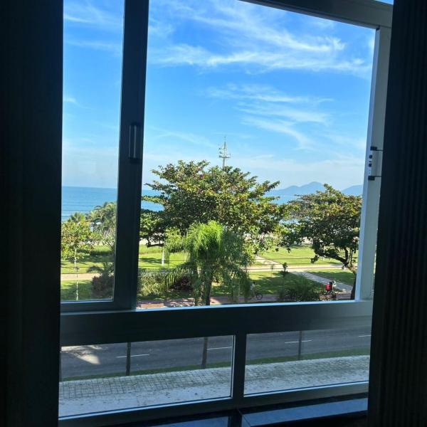 Apartamento em Santos-Embaré Vista ao Mar
