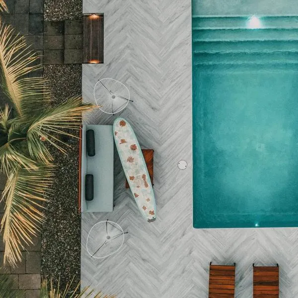 Surf And Yoga Retreat Nicaragua, hotel in La Albina