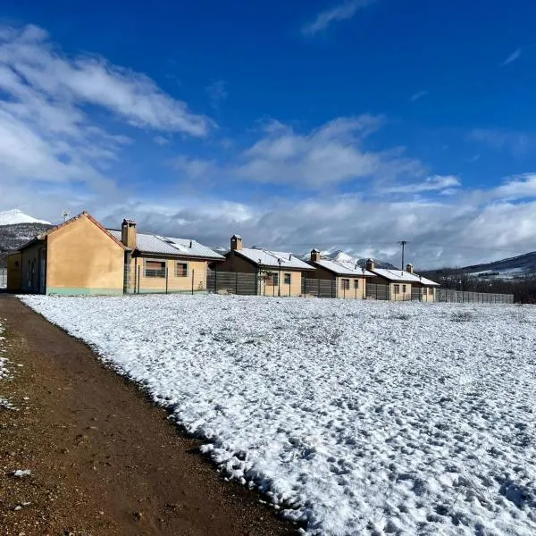 Casas Rurales Cuatro Valles, готель у місті Naredo de Fenar
