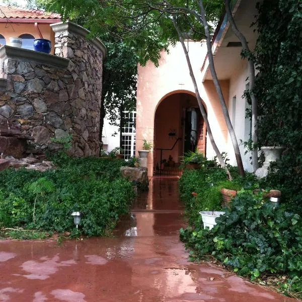 Lundeen Inn of the Arts, hotel in Las Cruces