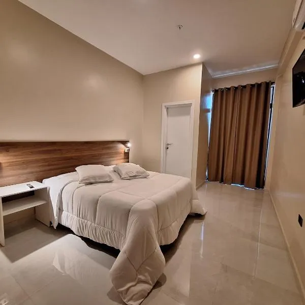 Hotel Brasil, hotel a Caazapa New