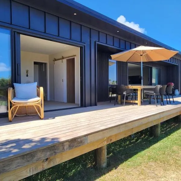 Coastal Haven, Ahipara Escape, hotel v destinaci Ahipara