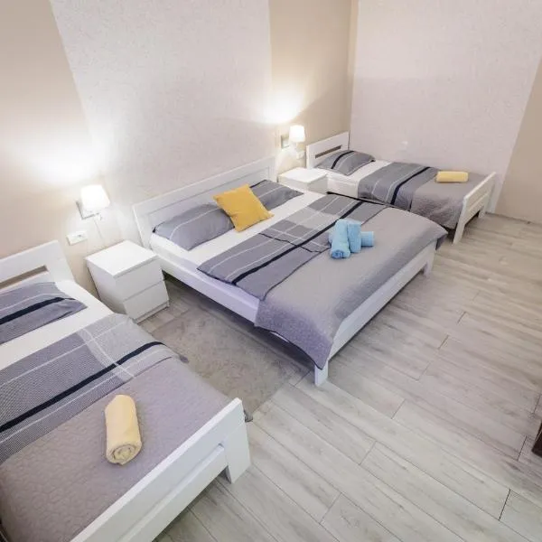 Apartments Borovo, hotel v destinaci Subotica