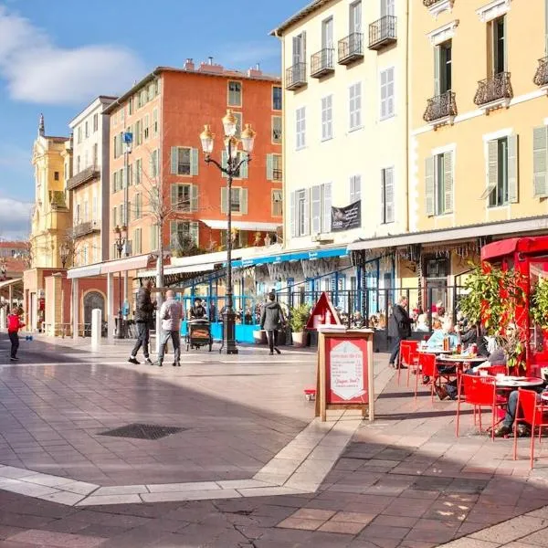 Proche du Cours Saleya et de la plage, dans le vieux Nice, spacieux et climatisé, khách sạn ở Nice