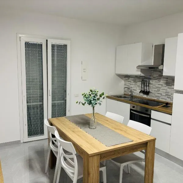 Soverato Apartments, hotel in Soverato Marina