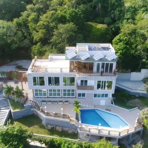 Leonardi's Sunset House, hotel in Barra de Guaratiba