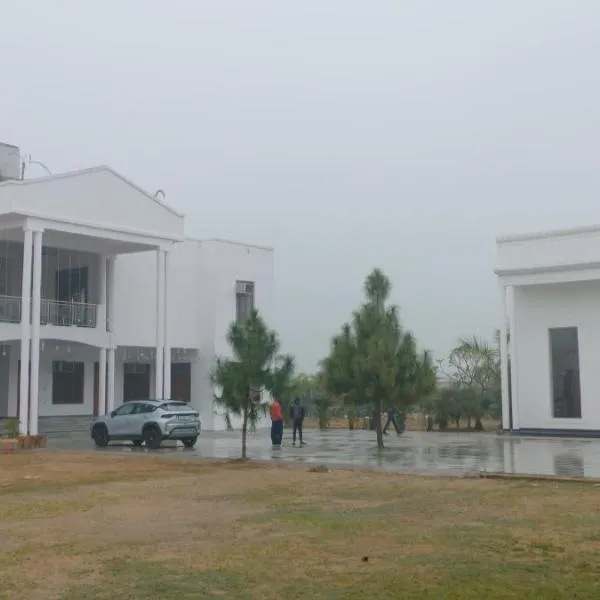SHIVAAY GARDEN, hotel in Kannauj