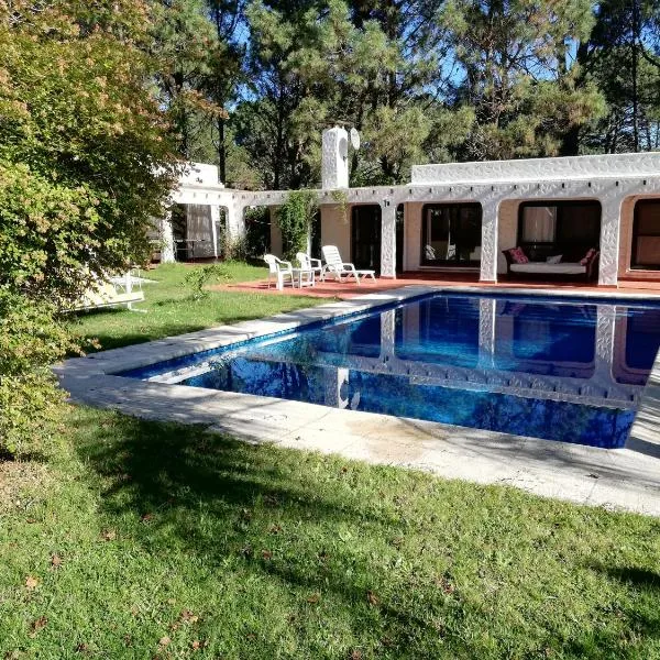 Casa Pura Vida, hotel in Punta del Este