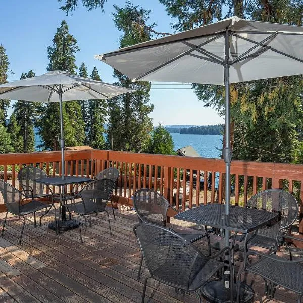 Camp Almanor at Big Springs，Westwood的飯店