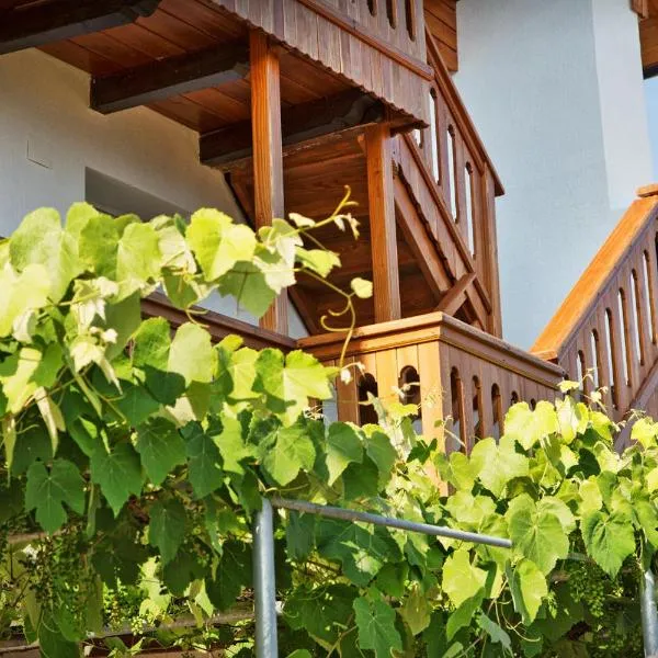 Albergo Diffuso "Col Gentile" Socchieve, hotel v destinaci Priuso