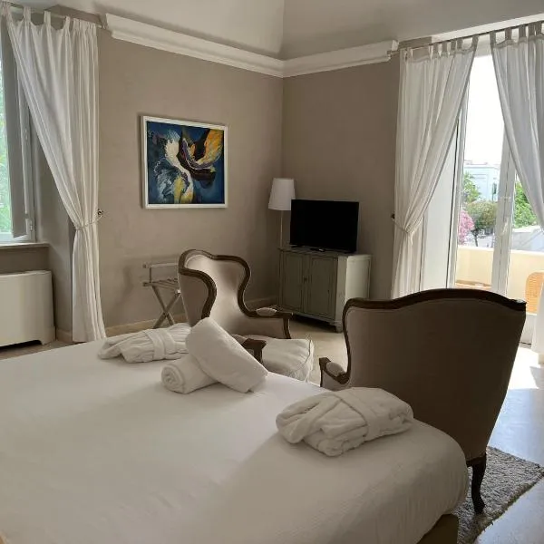 Relais Corte Degli Aragonesi, hotel v Ischii