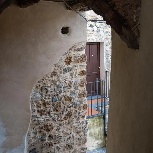 Dimora del Borgo Affittacamere, hotel v destinaci Sangineto